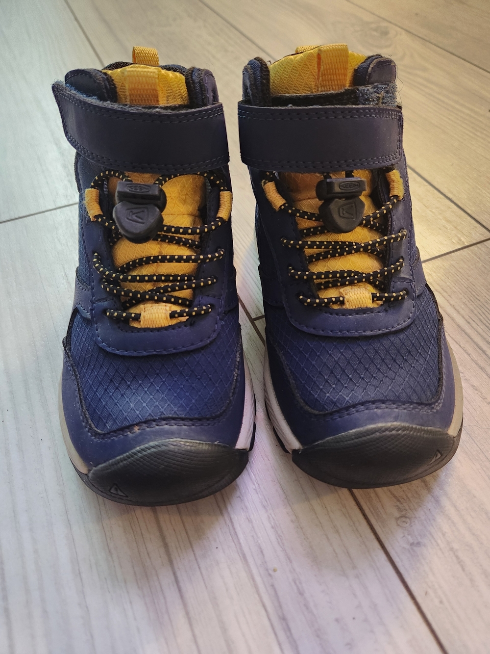 Keen Kids Navy and Yellow High-Top Sneakers